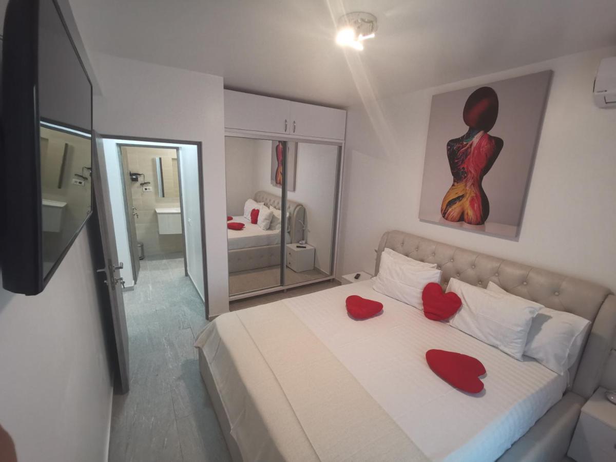 Maravali Seaview Mamaia